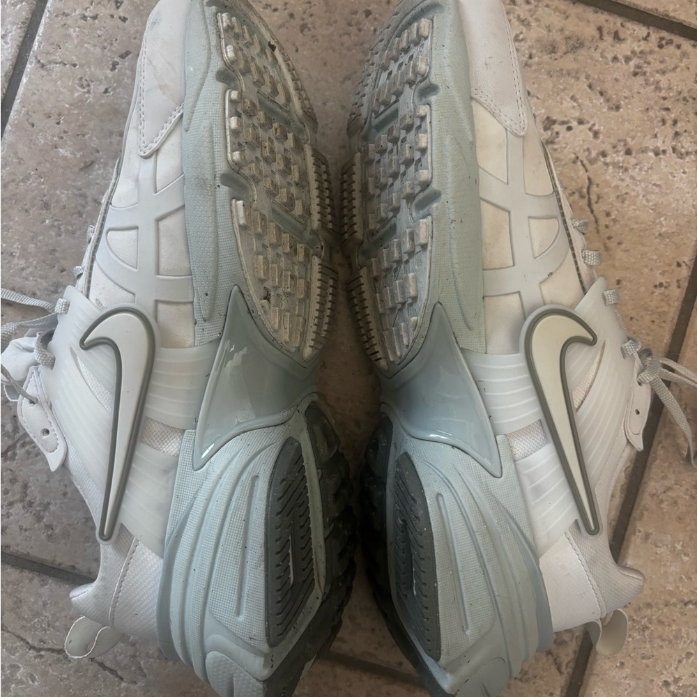 Nike White and Gray v2k run gore tex waterproof sneakers